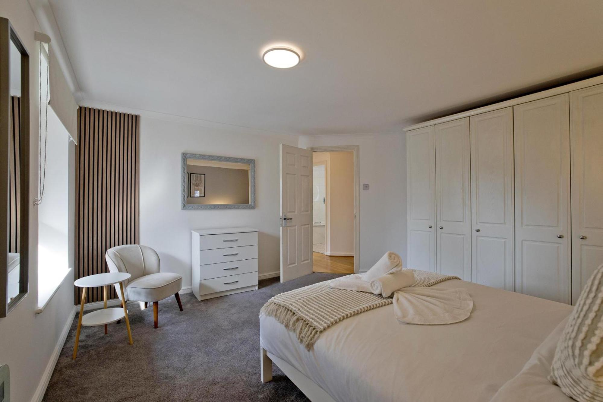 Imperial Meridian Place Apartment Лондон Экстерьер фото